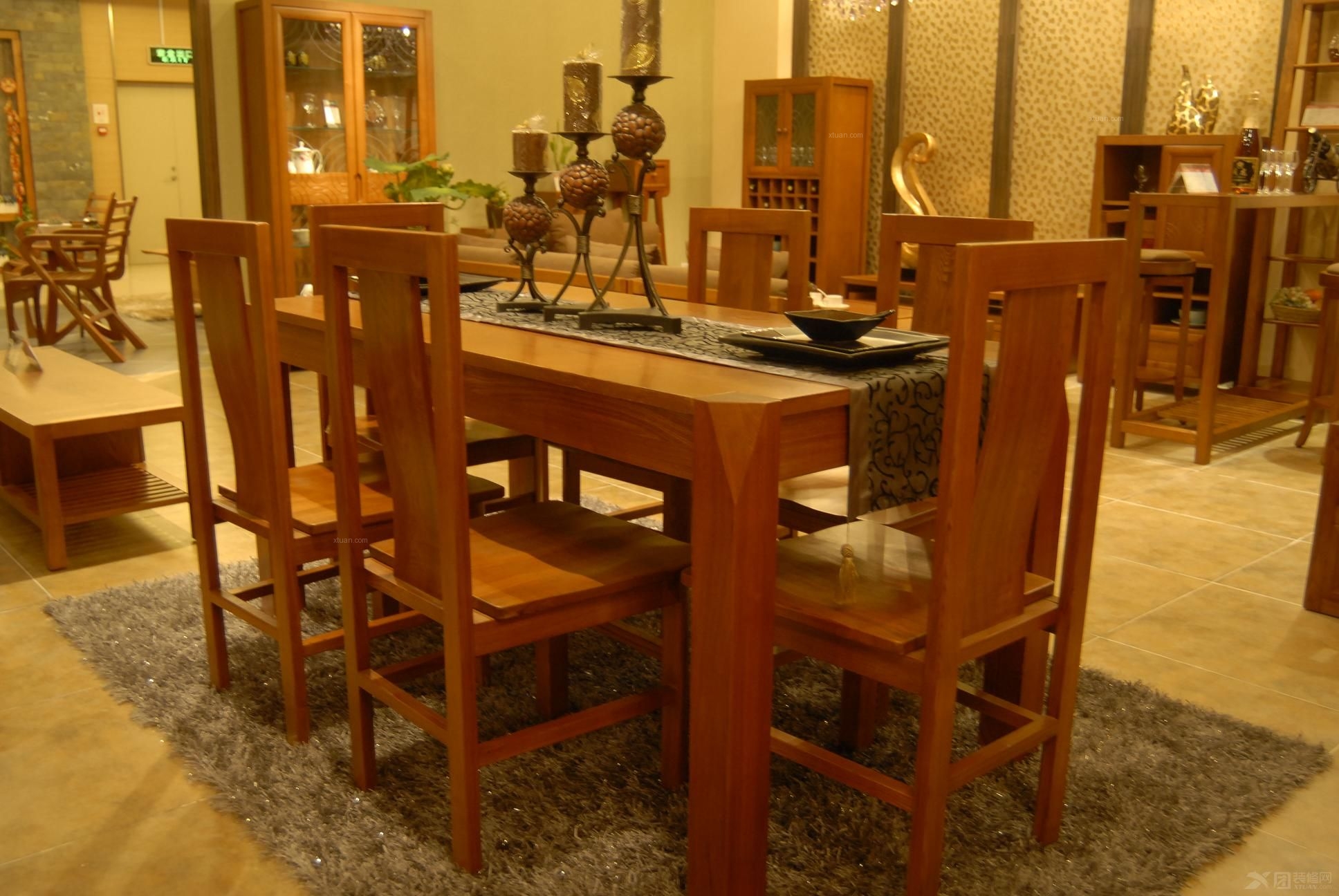 橡胶木家具的优缺点,橡木家具的优缺点