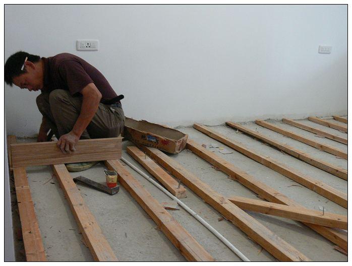 实木地板被白蚁蛀,木地板潮湿虫怎么消除