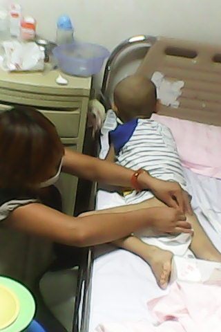 两岁宝宝肛裂原因,两岁左右孩子肛裂