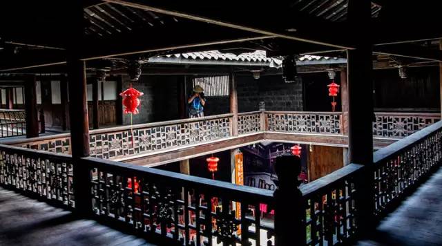 成都周末耍一耍视频,成都周边古镇一日游2022春节