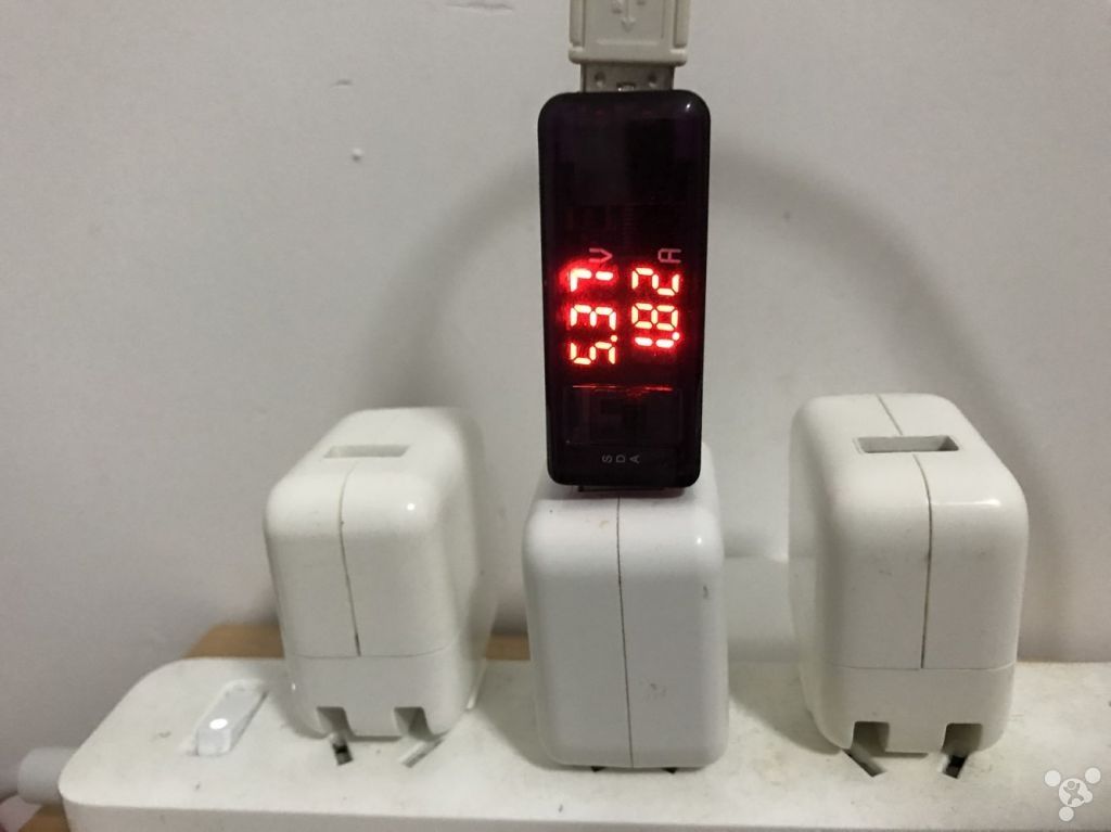 锋友用9个充电器解释iPhone7快充的秘密