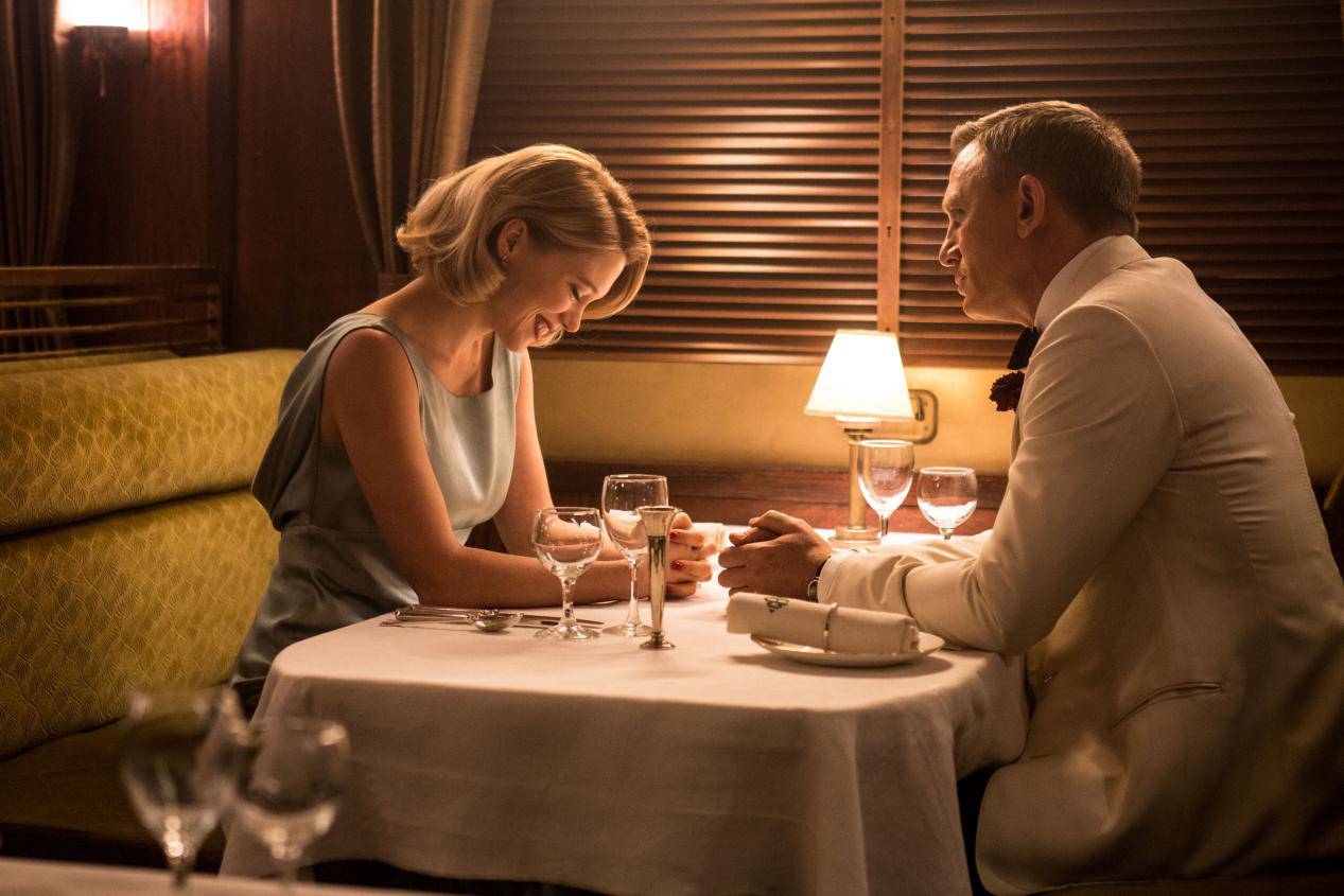 西装领带为什么不能太短,西装领带差了怎么办