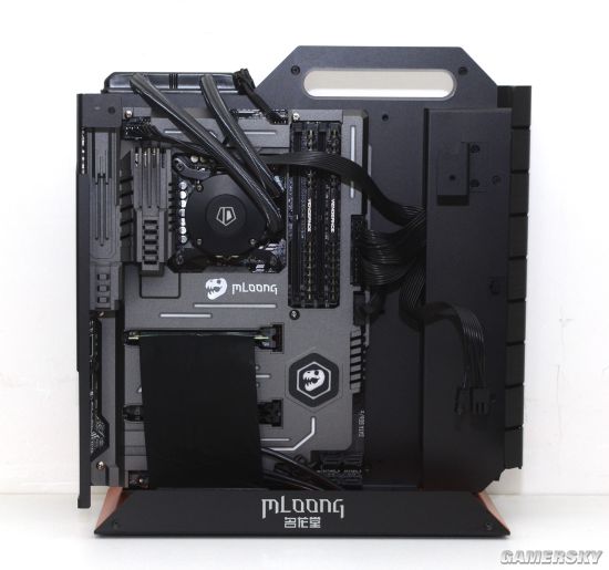 长翅膀的电脑见过吗?“天使之翼”小钢炮开箱鉴赏