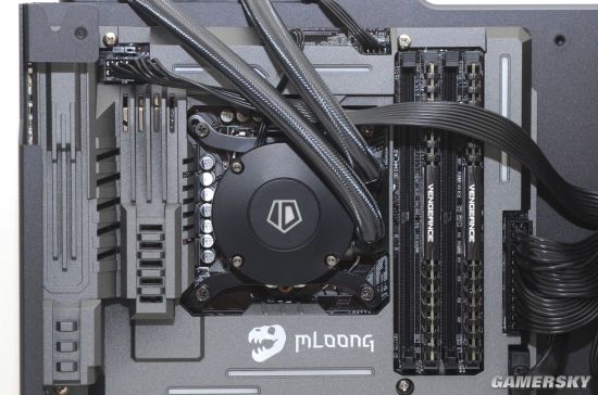 长翅膀的电脑见过吗?“天使之翼”小钢炮开箱鉴赏