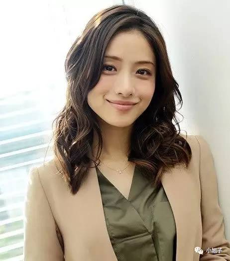 全智贤和素人造型,短发全智贤妆容教程