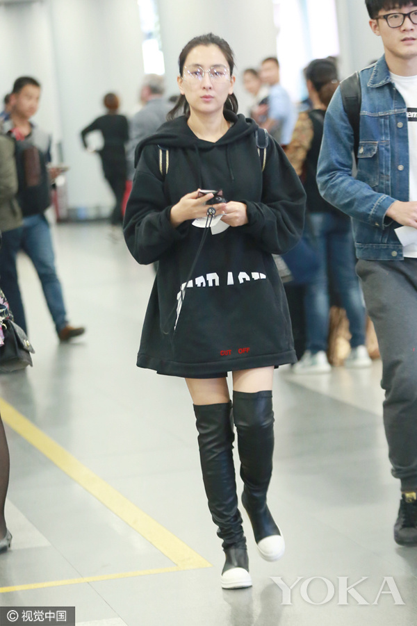 今天来盘点最值得入手的明星单品,明星撞衫时尚单品