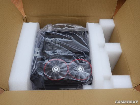 长翅膀的电脑见过吗?“天使之翼”小钢炮开箱鉴赏