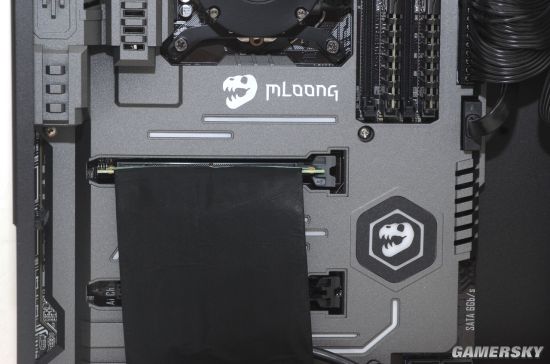 长翅膀的电脑见过吗?“天使之翼”小钢炮开箱鉴赏