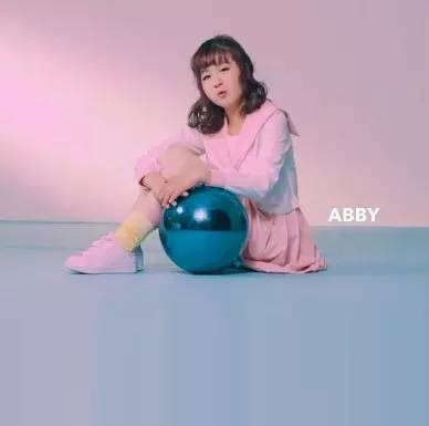 白天看起来好黑,白天还挺正常晚上就暴躁