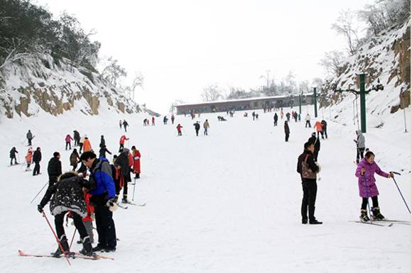 自由行去哪个滑雪场方便,松花湖滑雪一日游最佳攻略