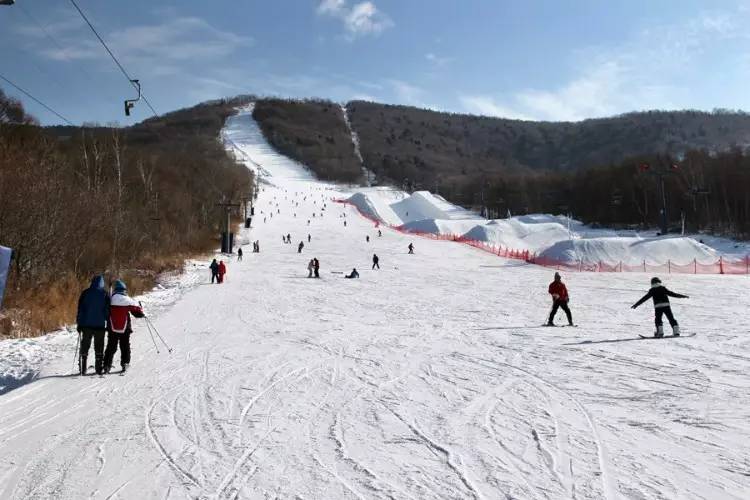 自由行去哪个滑雪场方便,松花湖滑雪一日游最佳攻略