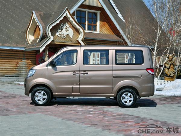 哈飞新*意民**面包车超低价格低至2.89万元