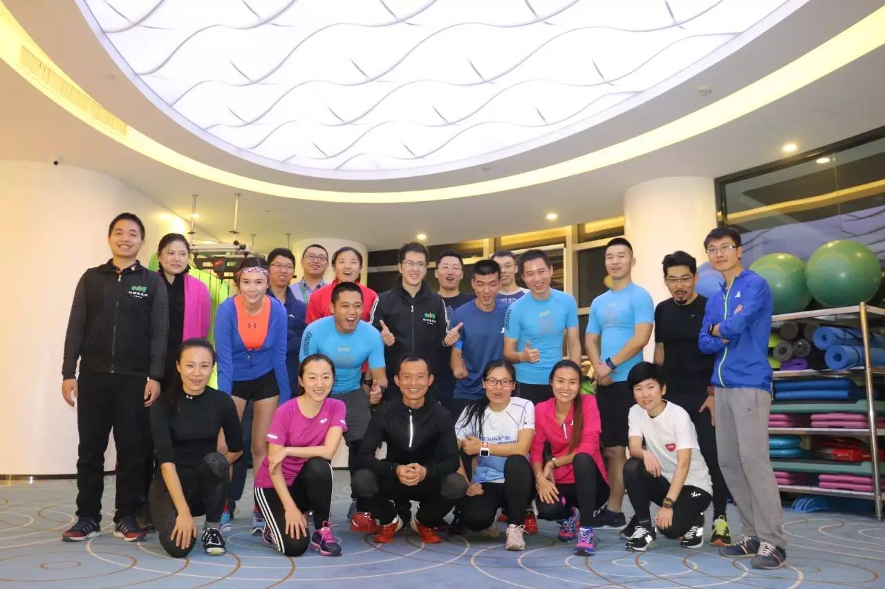 足底筋膜炎康复训练,脚筋膜炎运动康复训练