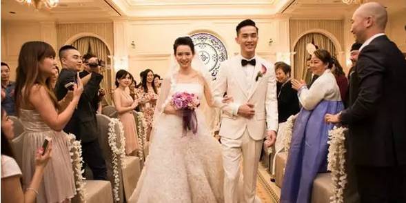 「明星周榜」嫁人后的她，如今竟是这样的“辣妈”……