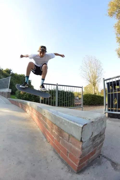 用帽子凹造型,冬季帽子编织法渔夫帽