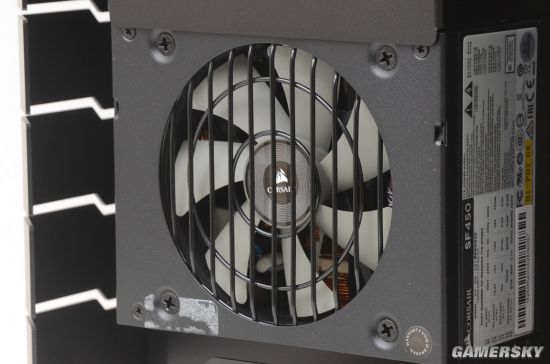 长翅膀的电脑见过吗?“天使之翼”小钢炮开箱鉴赏