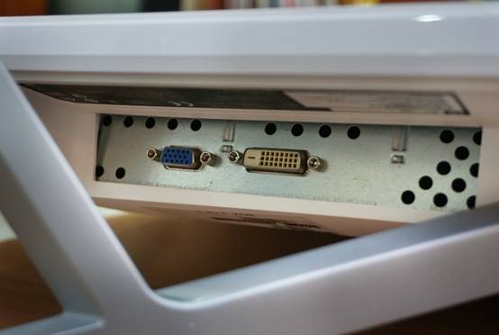 惠普23.8寸显示器测评,惠普23.8英寸显示器测评