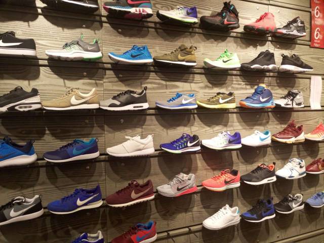 4折？5折？6折？一年一度的友谊通宵店庆又来啦，真的有必要去挤吗？