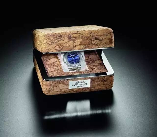 百达翡丽鹦鹉螺如何辨别真伪 (百达翡丽鹦鹉螺5990金表)