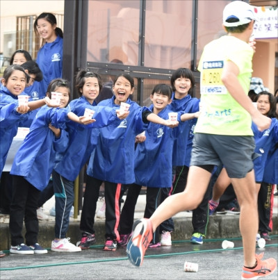 DONOTRUNCRAZYINTOTHATSUN-DAY