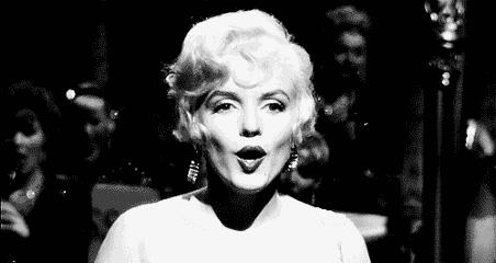 除了ysl星辰女生还喜欢收什么礼,除了ysl还有什么东西值得买