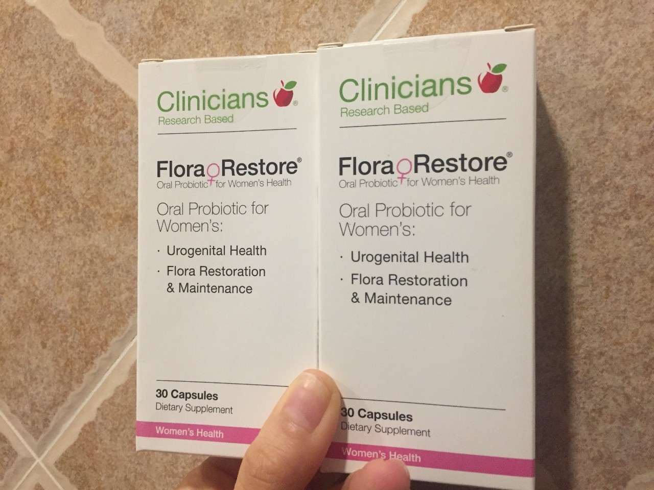 我们采访了四个国家和地区的姑娘们,来认真跟你聊一聊必买保健品这件事