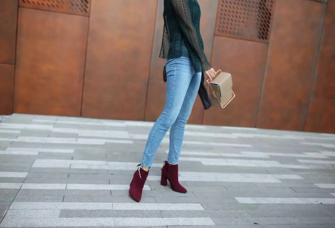 我找来5位很会花钱的好朋友，分享了她们的年度最爱清单！