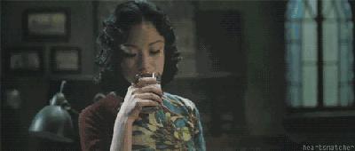 倪妮街景拍照姿势,倪妮最火拍照姿势