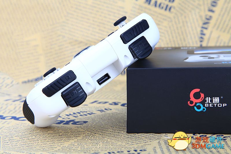 手机通用的游戏手柄推荐,推荐一款手机能用的蓝牙游戏手柄