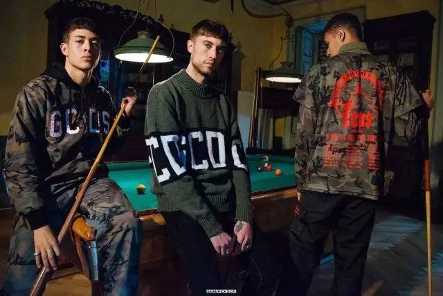 过膝靴杨幂,杨幂穿黑色过膝长靴街拍