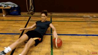 不要输给女生,女生篮球教学基本功从零开始控球