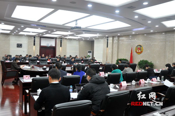 来了新闻早班车今天,9月13日新闻早班车