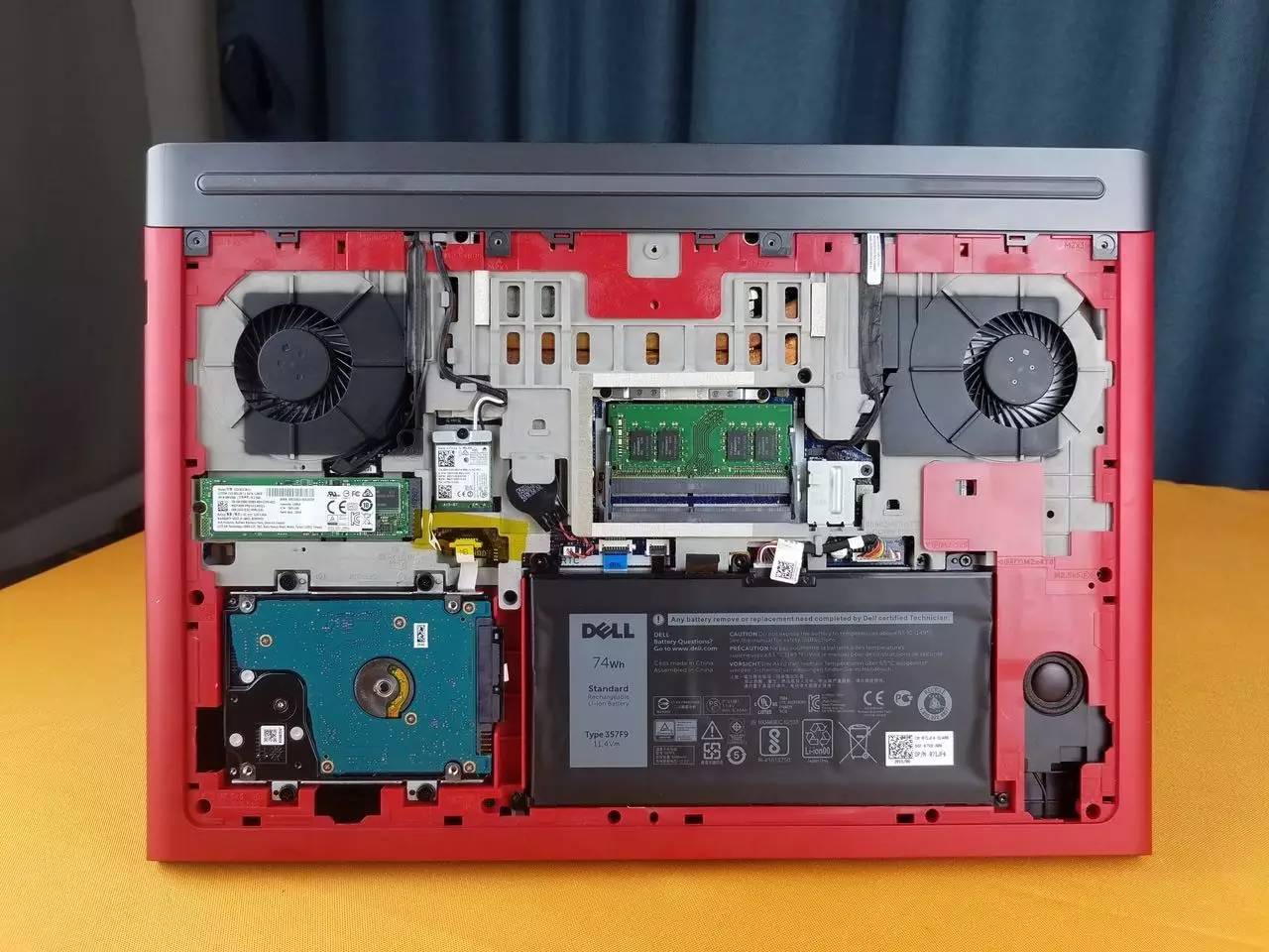 聊一款性价比不错的大屏游戏本,堪比外星人的游戏本