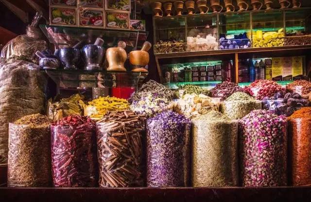 这几个国家太诱惑,直飞、免签、路边就能吃到米其林、国家公园免费一整年,是时候策划一场明年的旅行了!