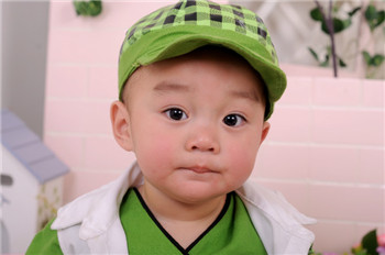 如何拯救宝宝的玻璃心,如何拯救宝宝的头型