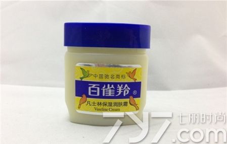 百雀羚凡士林润肤霜可以擦嘴巴吗,凡士林百雀羚润肤霜能涂脸吗