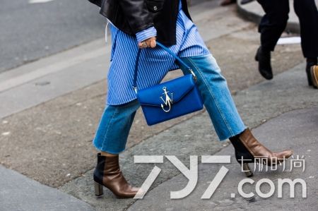 J.W.ANDERSON包人手必备的经典包包