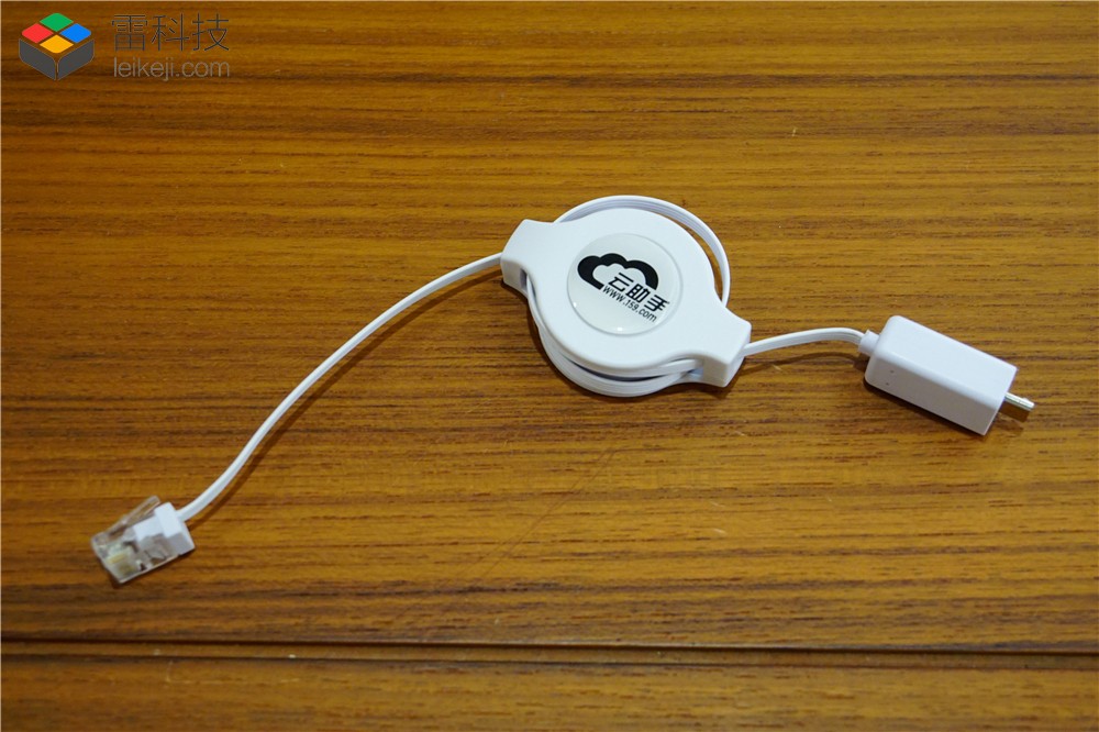 机客无线U盘路由器体验：是U盘也是路由器，还能无线备份数据