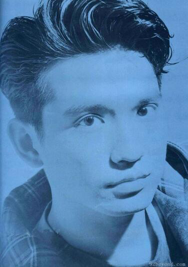 大揭秘黄家驹的不朽传奇,100张照片告诉你黄家驹