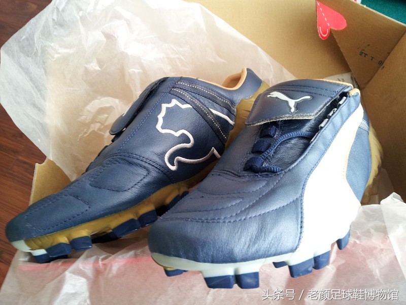 足球鞋历史第一战靴,历史最好碎钉足球鞋