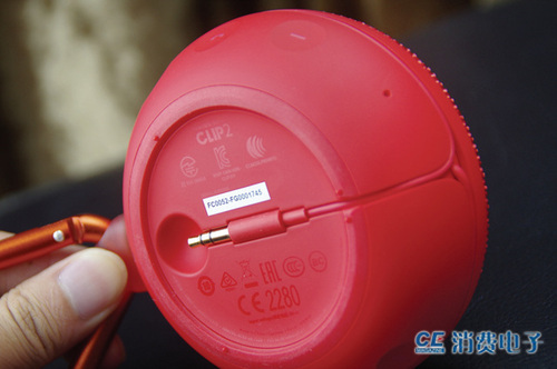 jbltunerfm无线蓝牙音箱评测,jblgo2户外蓝牙音箱测评