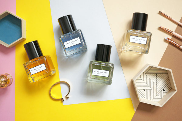 刷屏香水 (最火爆的一款香水是哪一款)