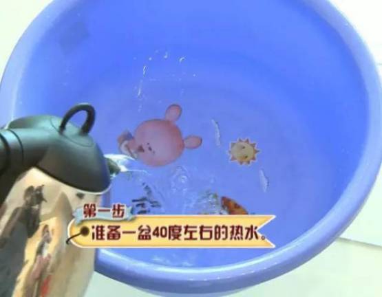 住在一楼潮湿和发霉,住一楼潮湿长霉最佳解决方法