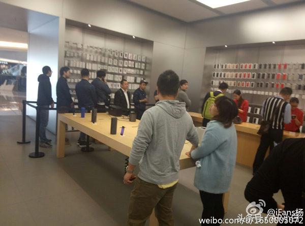 airpods线上买还是实体店买好,airpods现场提货