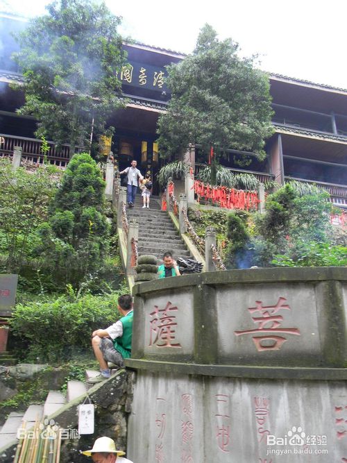 新疆到西安旅游路线推荐一下 (兰州至新疆旅游路线攻略图)