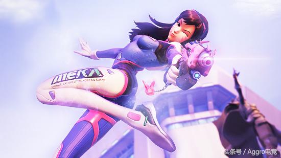 谁抱谁的大腿?守望先锋公测半年就有专属信用卡