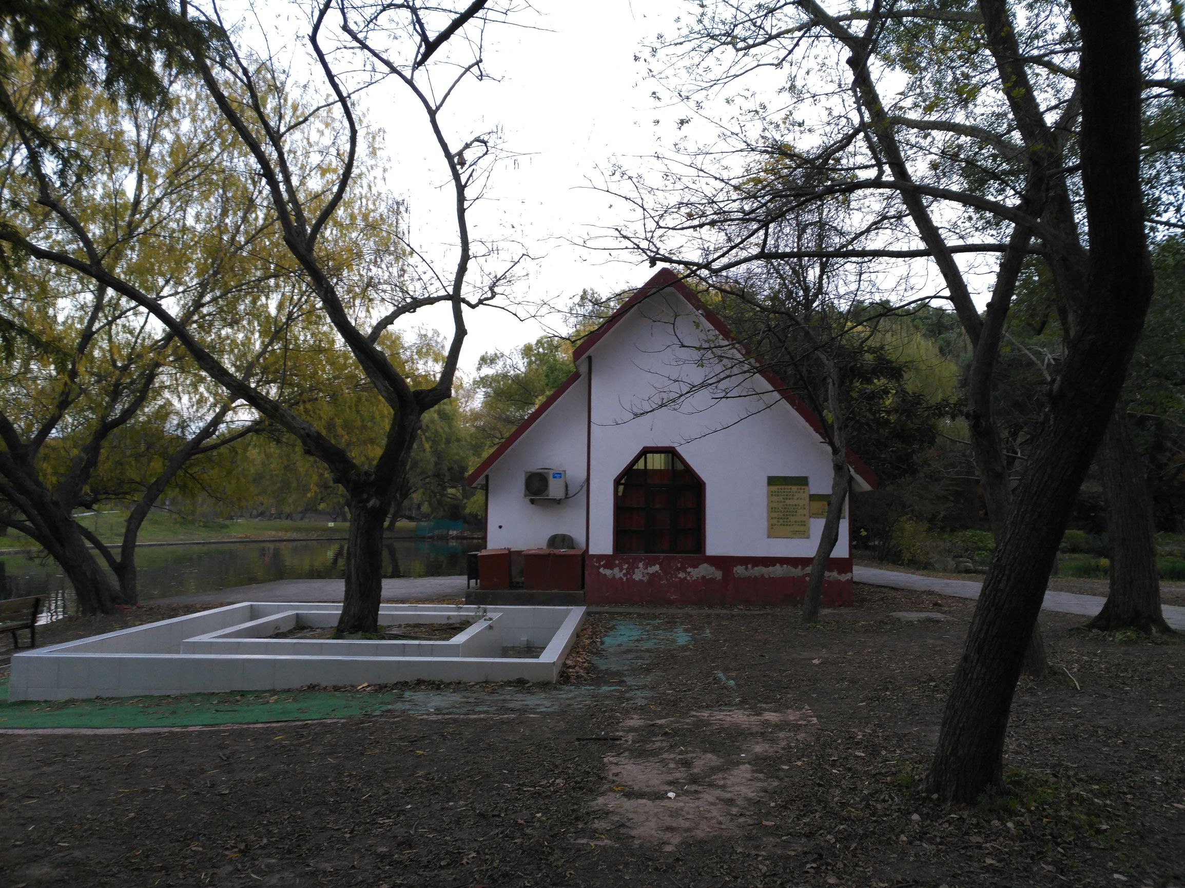 巧用日光白平衡，记录绚烂秋色