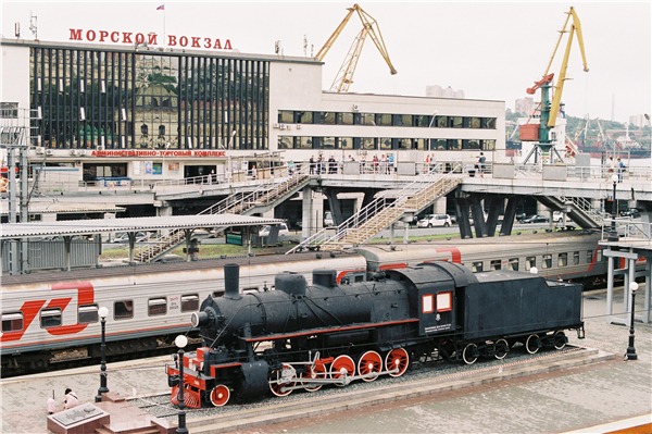 海参崴出口线路图,海参崴出海口和黑龙江的位置