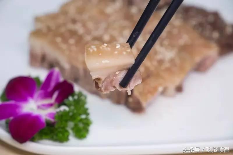 陪伴均安人十几年酒楼全面升级，全新创意茶点，大良都要过去饮茶