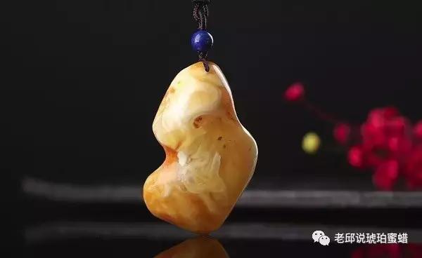 琥珀蜜蜡购买注意哪些,琥珀蜜蜡的购买注意事项